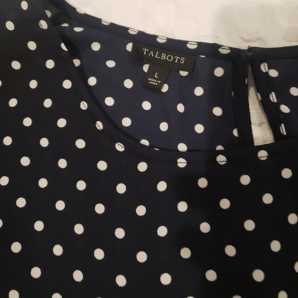Polka dot top - Picture 3 of 3